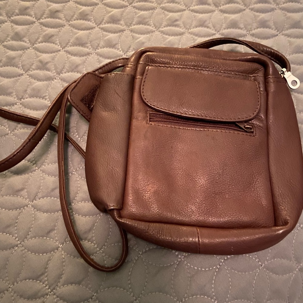 Paul & Taylor Cross Body Bag